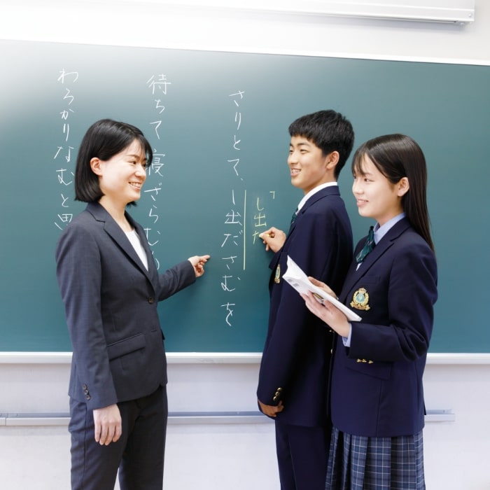 豊富な授業時間で、国公立大学への進学をめざす選抜特進コース