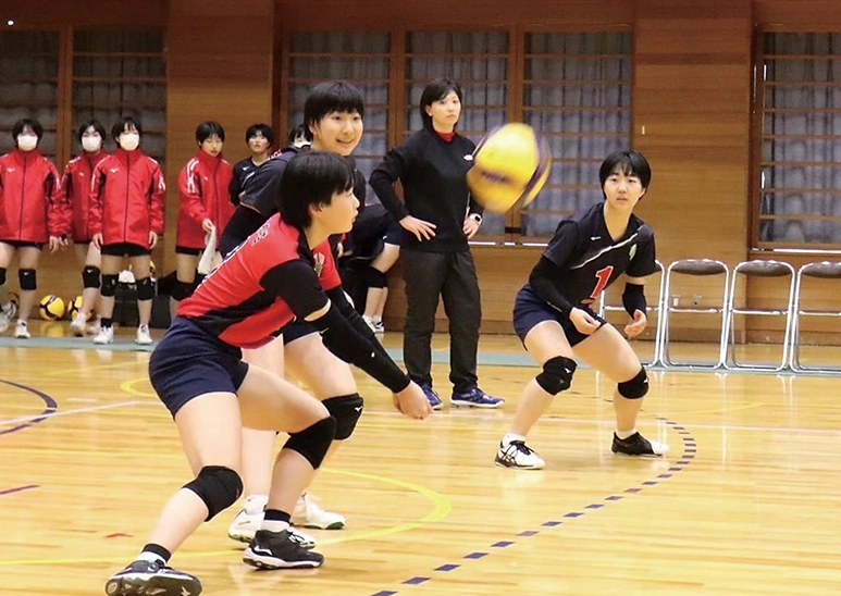 バレーボール部（女子）