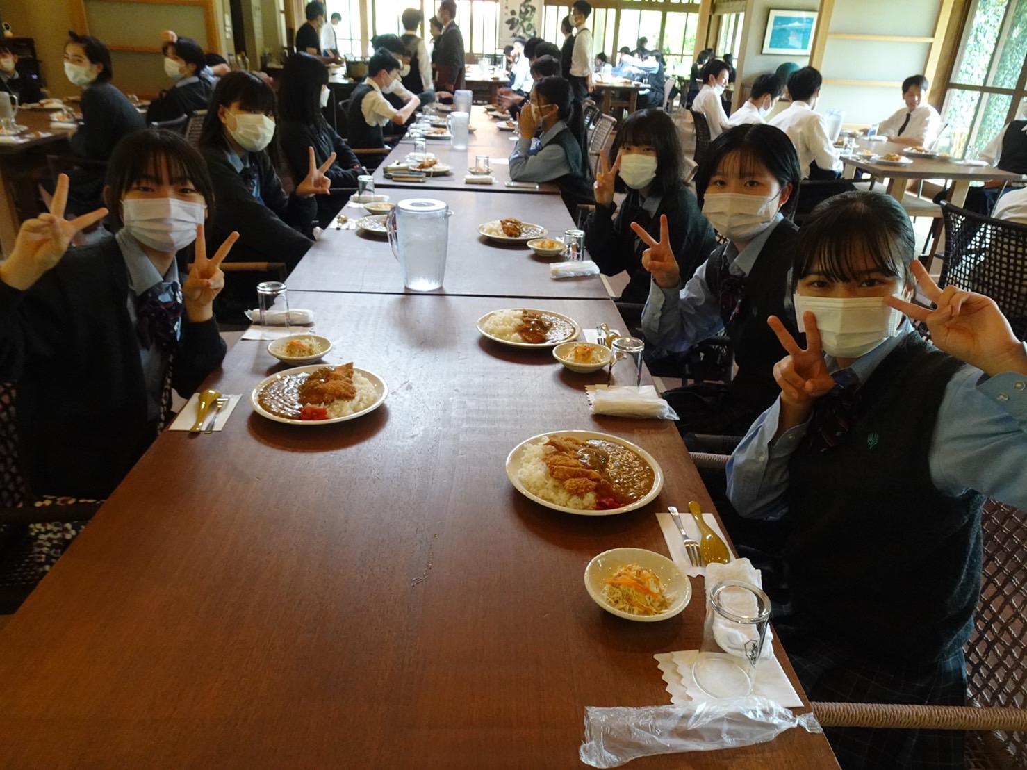 昼食風景