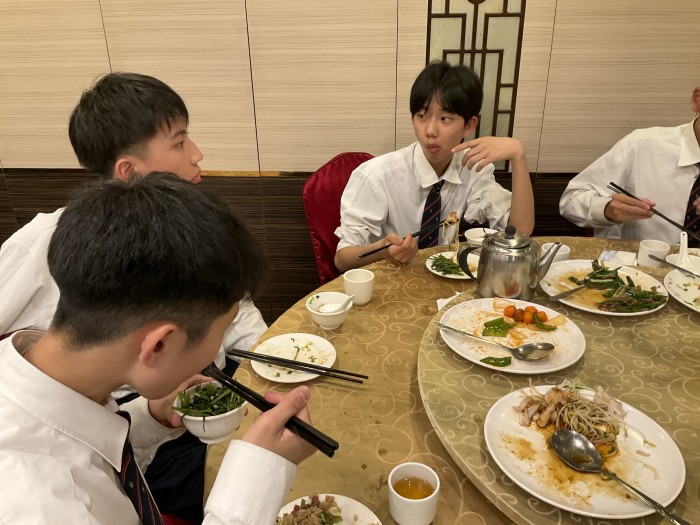 会話も弾みます