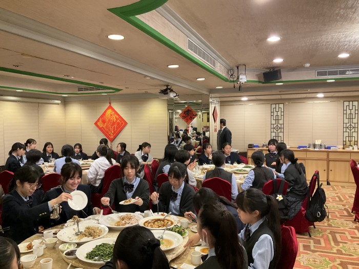 綺麗なレストランでした