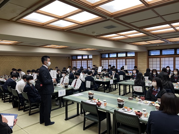 朝食・連絡