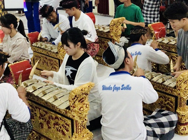 インドネシア伝統音楽のレクチャー