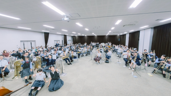 合奏体験後に記念撮影