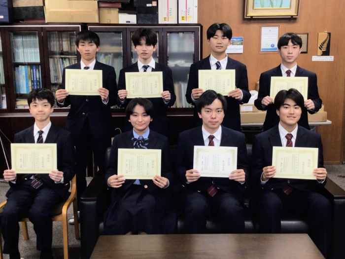 自治会代表メンバーの記念撮影