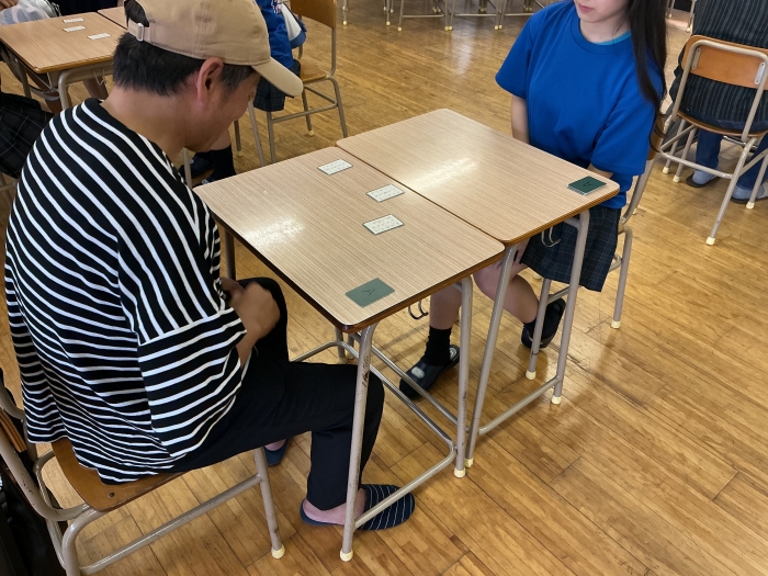競技かるた部との対局